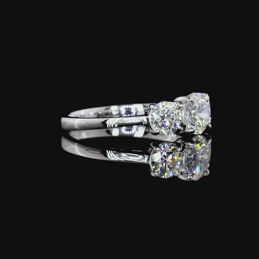 14K WHITE GOLD 3-STONE DIAMOND ENGAGEMENT BAND RING FOR WOMEN. TOTAL 1.5 CTW
